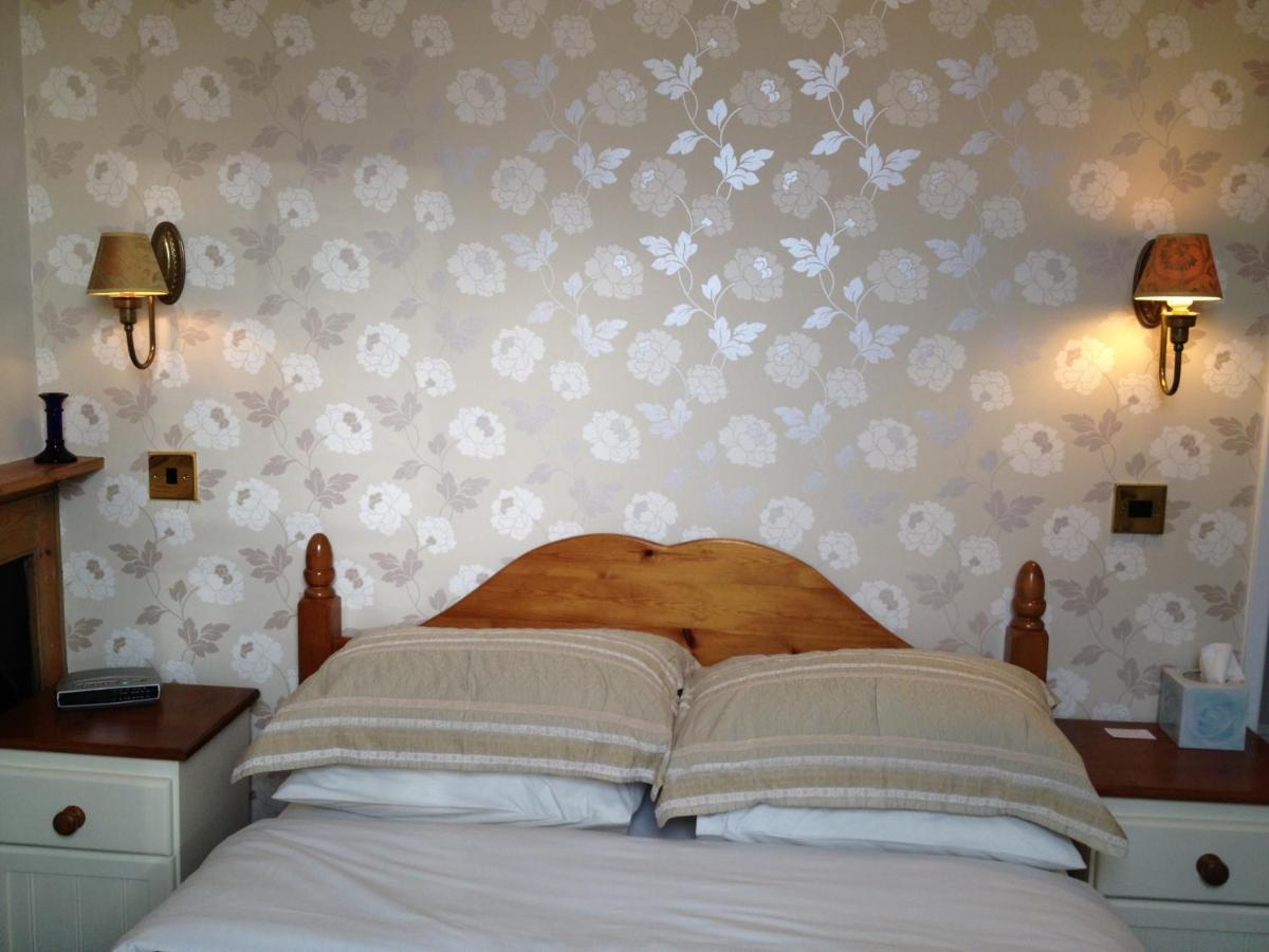 Home From Home Bed And Breakfast CBG Δωμάτιο φωτογραφία